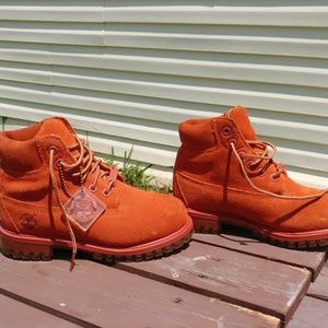Kids timberlands size 13